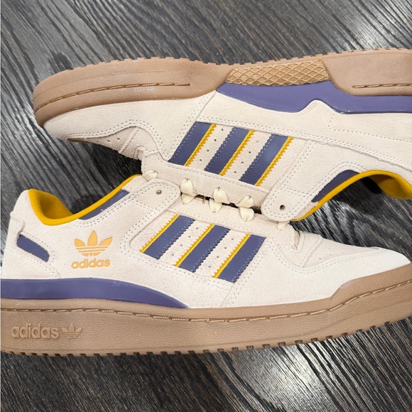 adidas Other - Adidas Forum Low CL Casual Retro Shoe White Yellow men’s size 8